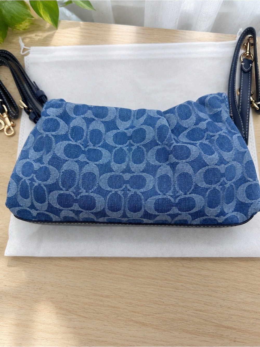 Coach Blue Signature Monogram Ruched Shoulder Bag - Picture 3 of 7